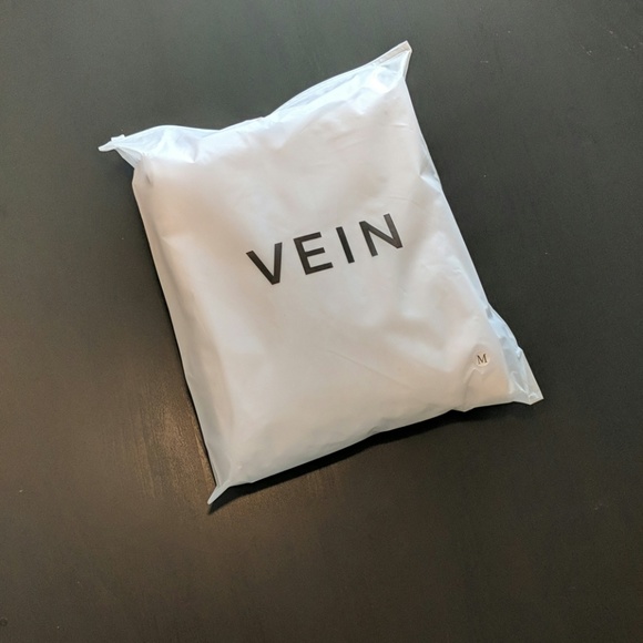 White joggers - Picture 7 of 7